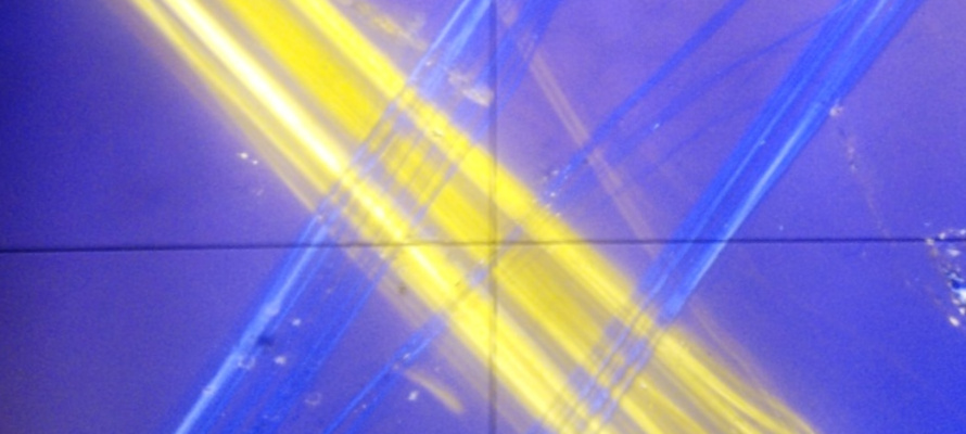 Amosite elongation colours Amosite asbestos fibres as shown when completing a test on an asbestos sample